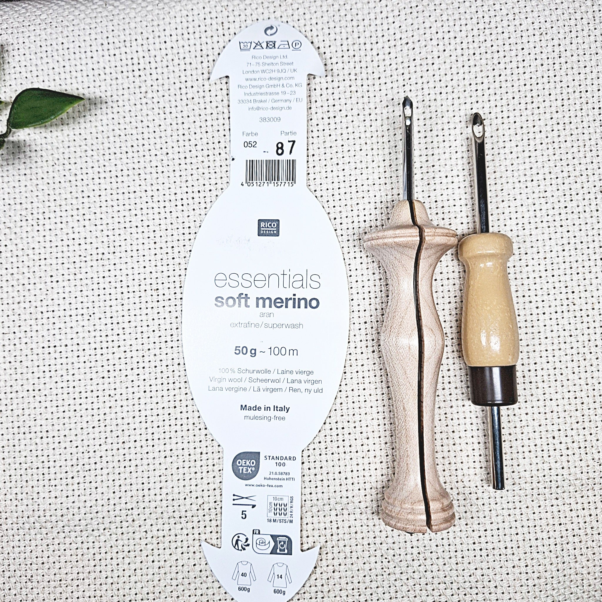 etichetta che mostra indicazione sul tipo di lana adatto a punch needle da 4 mm o Oxford Punch Needle Fine