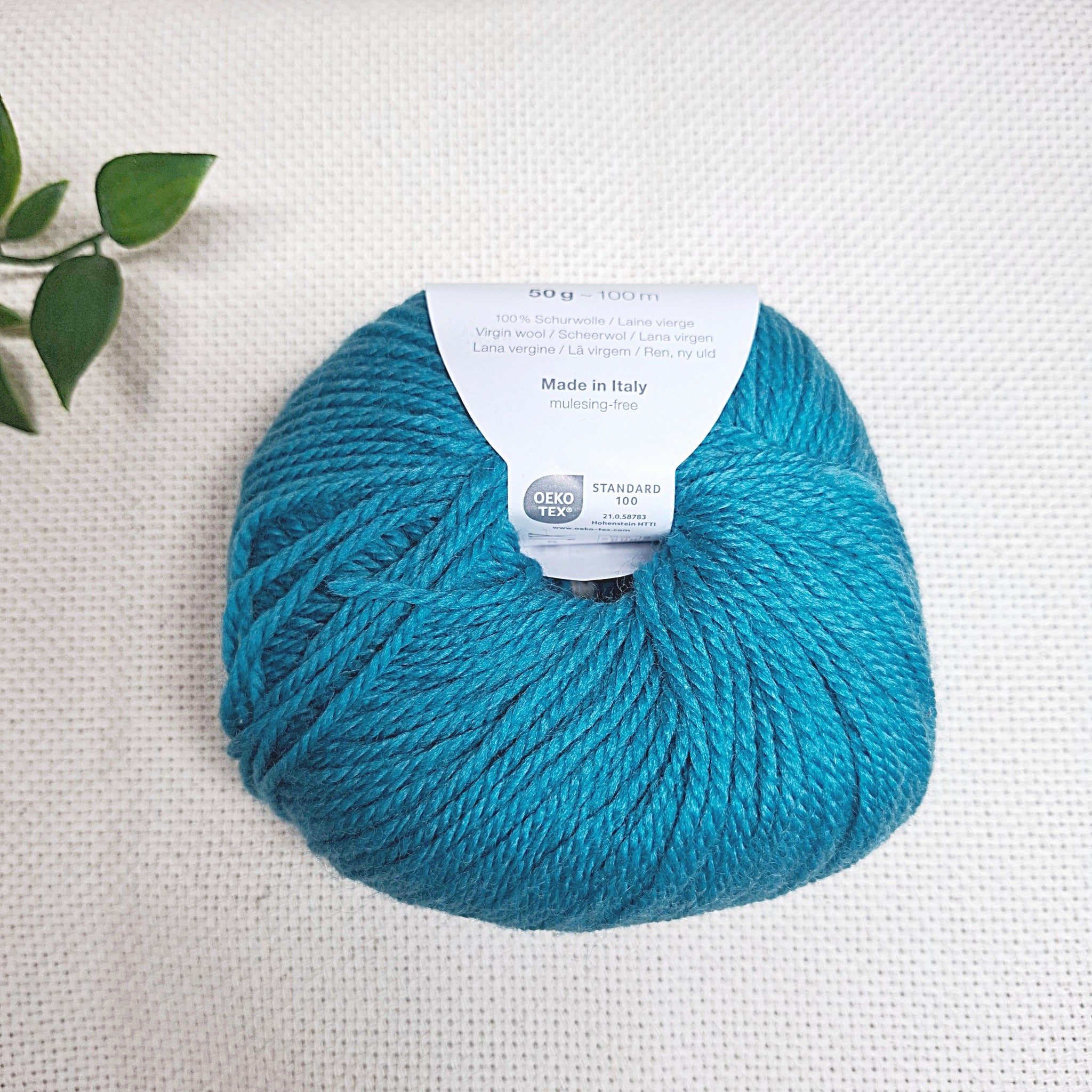 filato per punch needle spessore Aran turchese