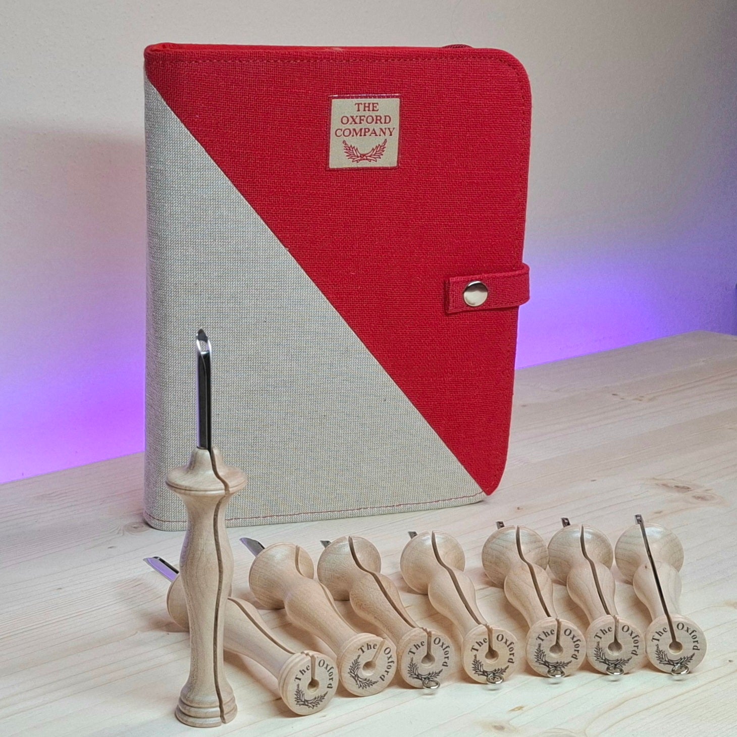 Set Completo Oxford Punch Needle - Collezione Deluxe (8 Misure Originali)