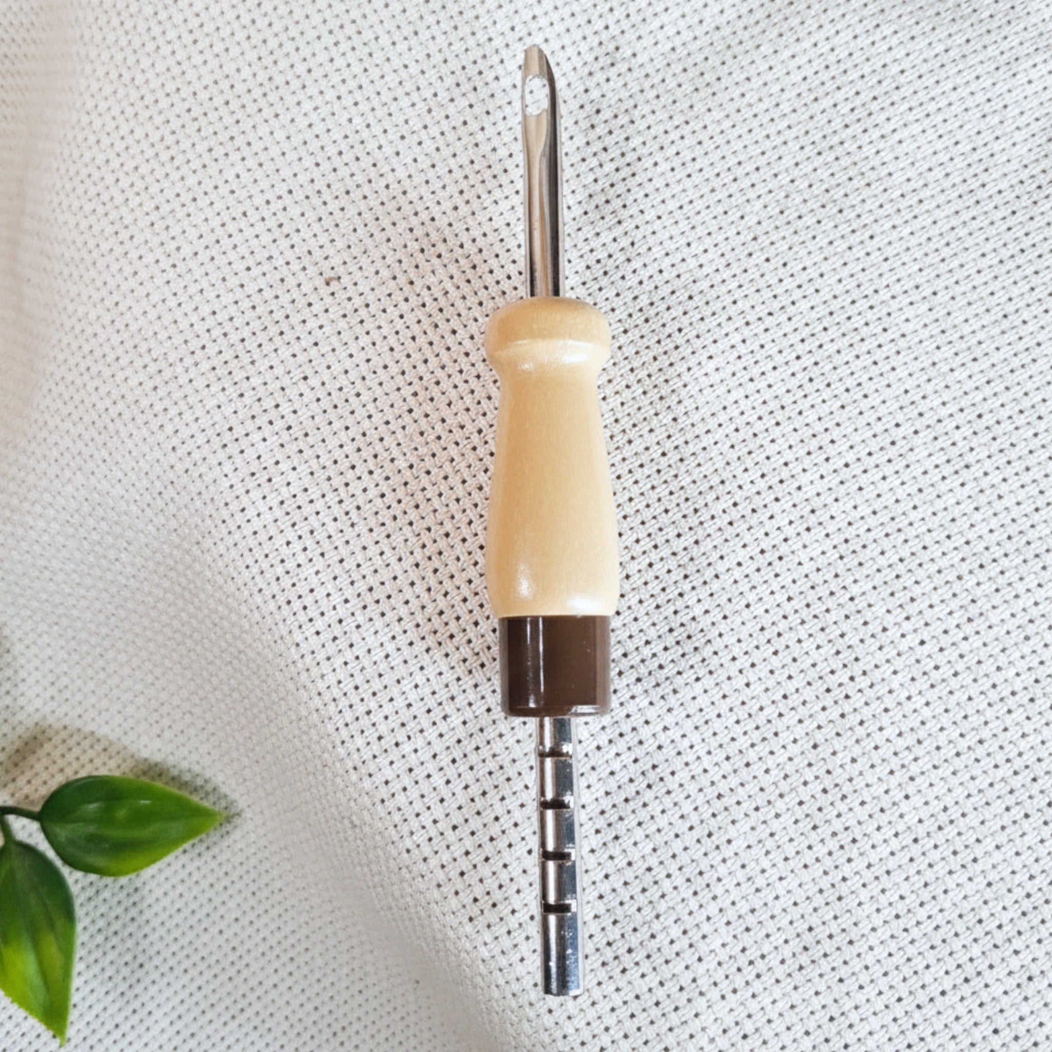 ago-lavor-punch-needle-5.5-mm